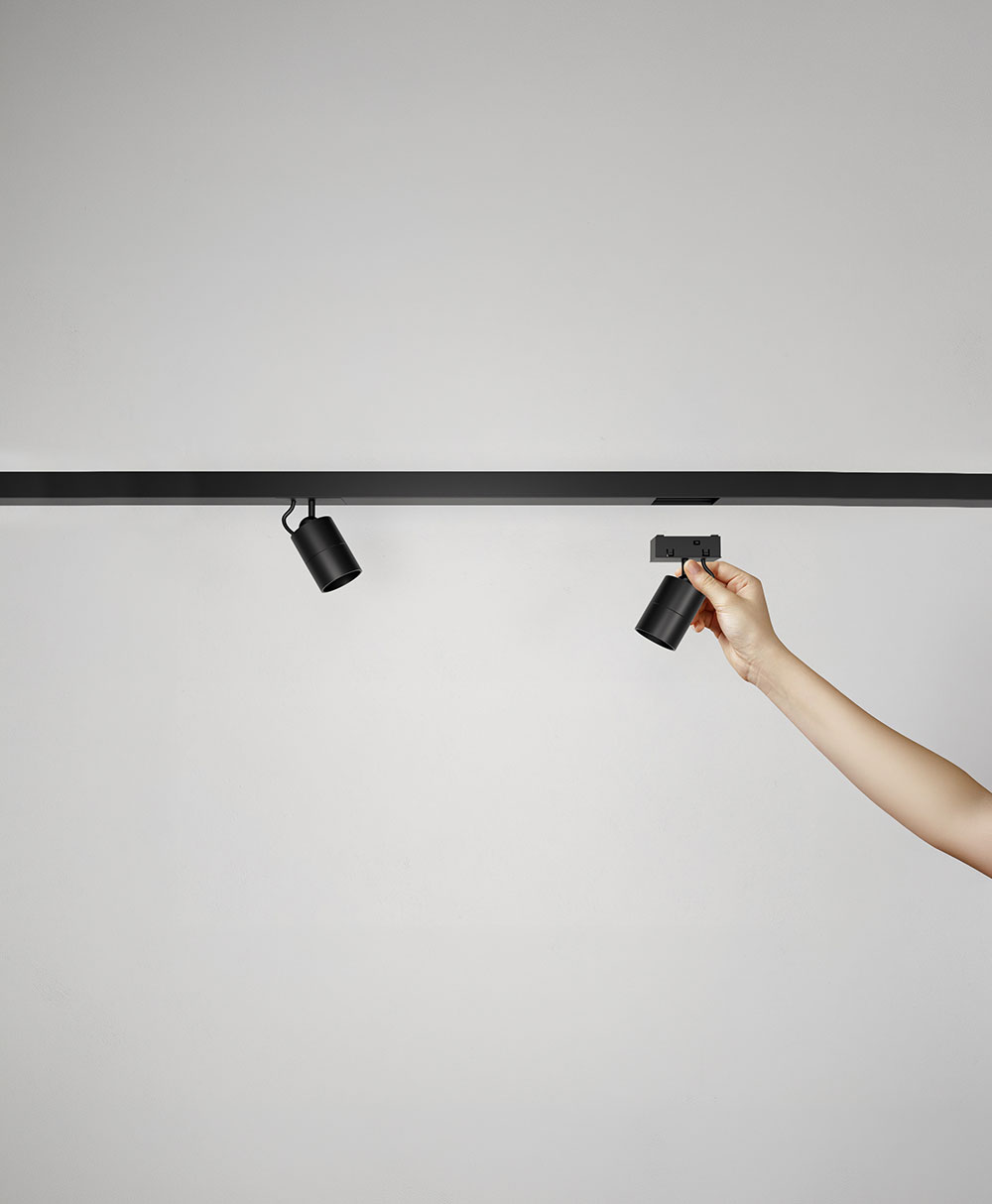 ATTRACKT Magnetic Track System